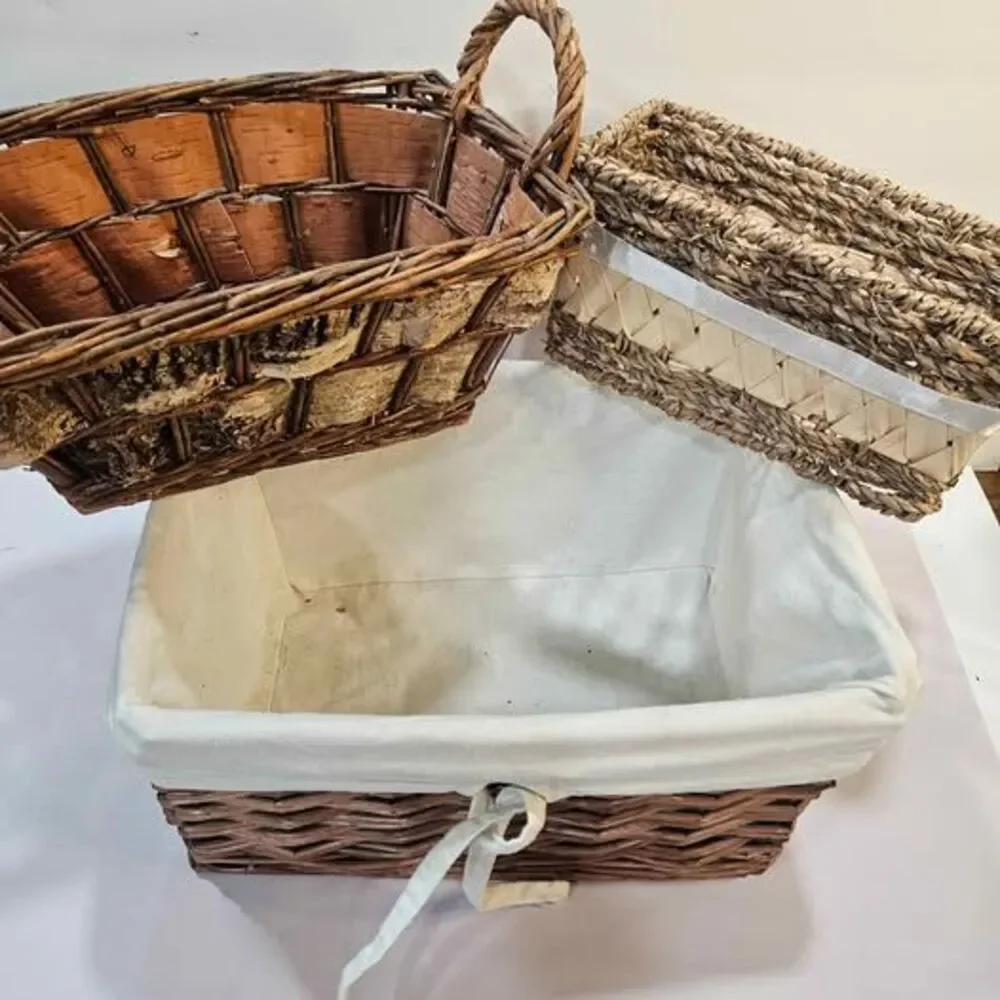 Unbranded charming set
